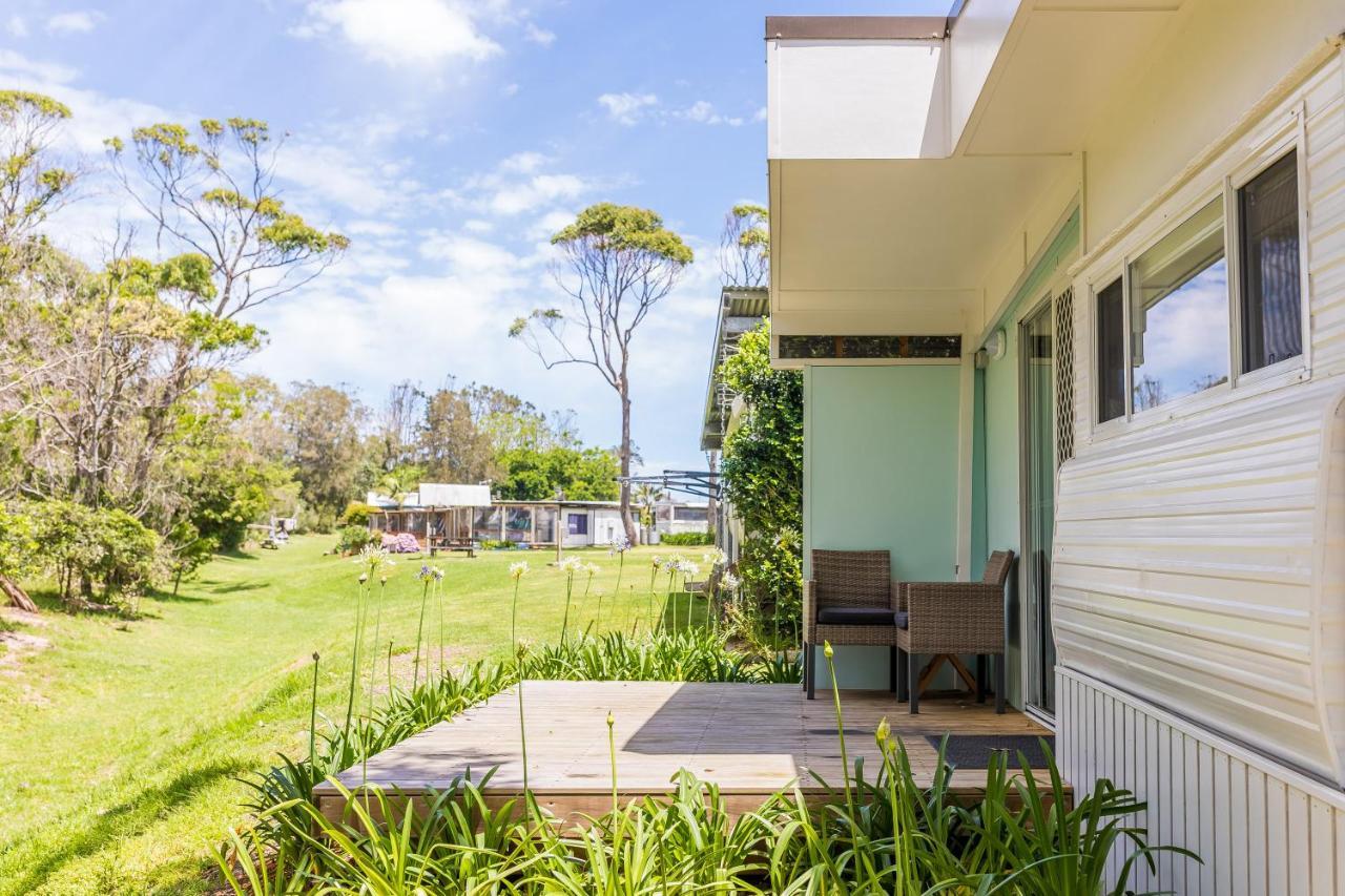 Surfside Cudmirrah Beach Berrara Bagian luar foto