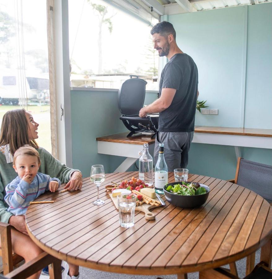 Surfside Cudmirrah Beach Berrara Bagian luar foto