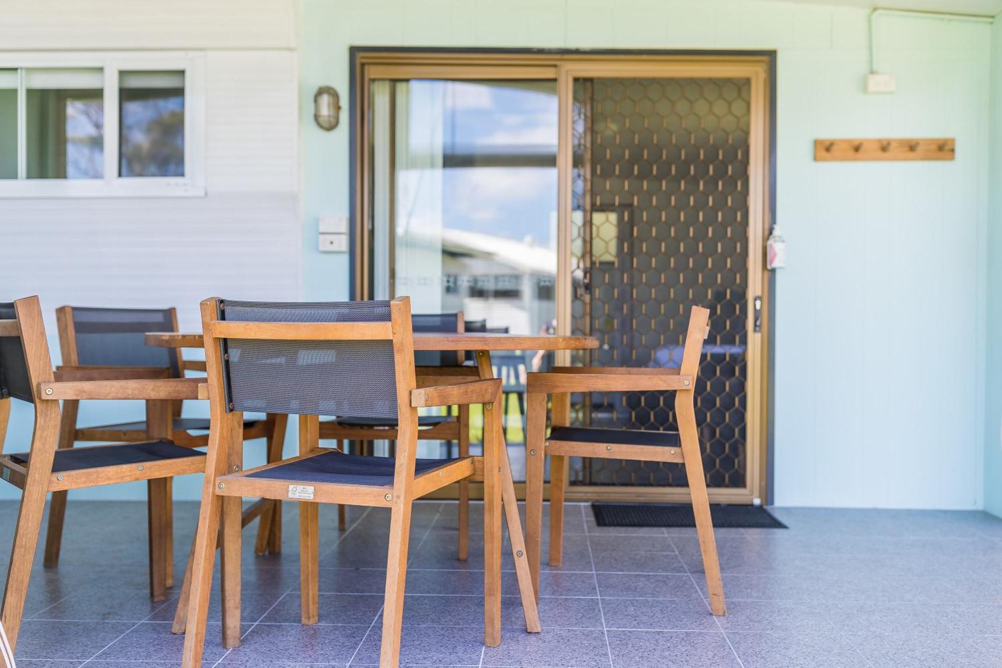 Surfside Cudmirrah Beach Berrara Ruang foto