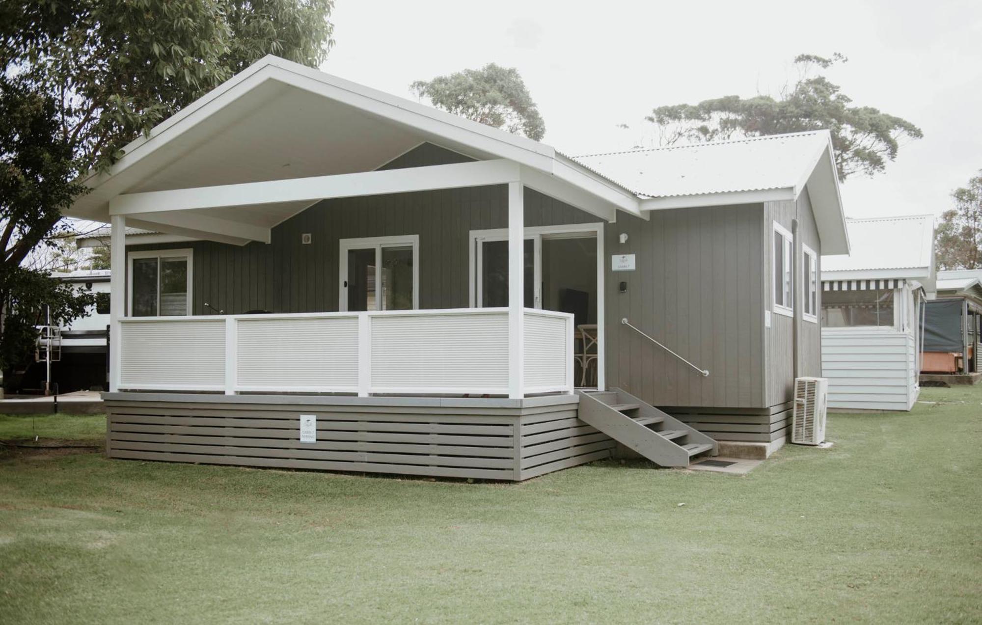 Surfside Cudmirrah Beach Berrara Bagian luar foto